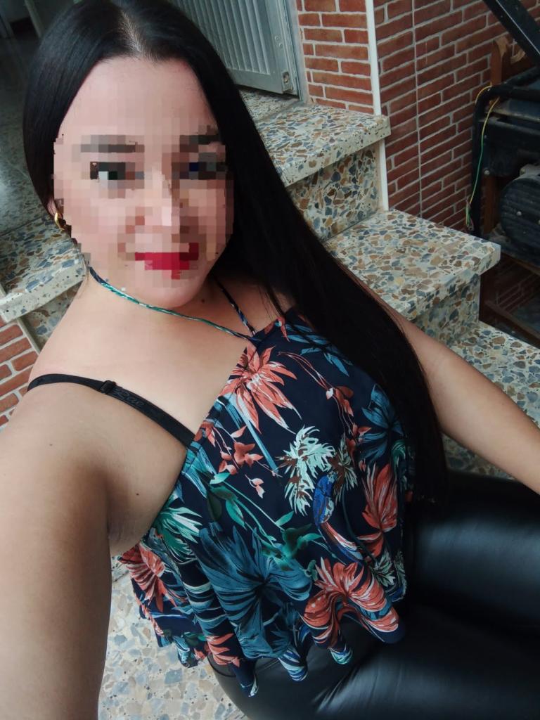 Chica busca chico en Cádiz: 