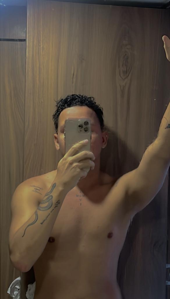 Chico busca chica en Pontevedra: 