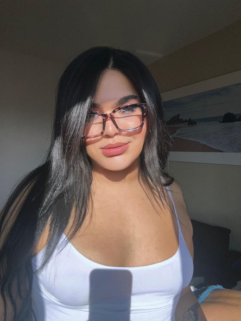 Chica busca chico en Tenerife: Chica busca chico