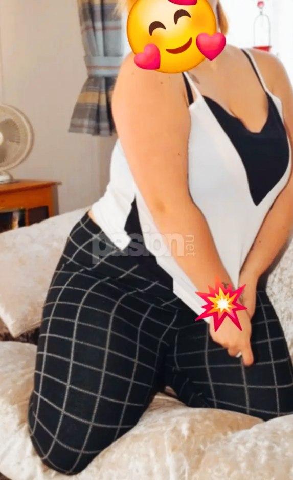 603239638: Chica busca chico en Cantabria