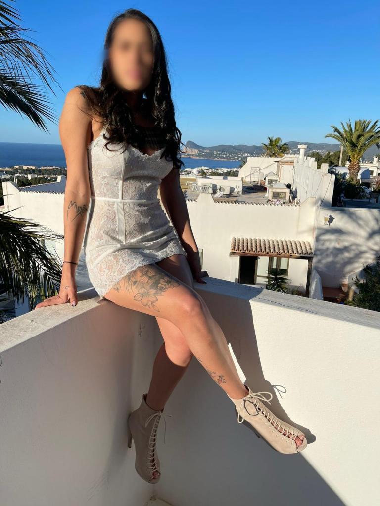 605385536: Chica busca chico en Alicante