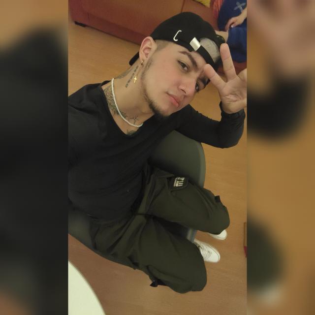 Chico busca chica en Almería: 