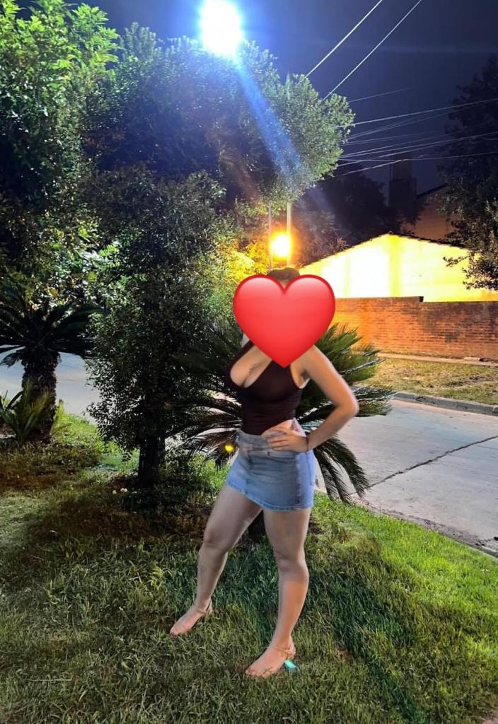 Chica busca chico en Tenerife: 