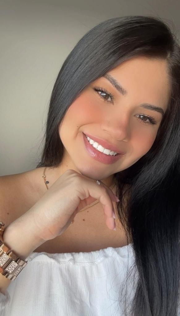 Chica busca chico en Valencia: Chica busca chico