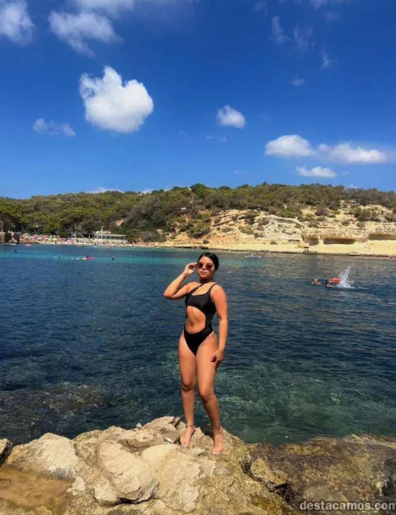 Chica busca chico en Sevilla: 