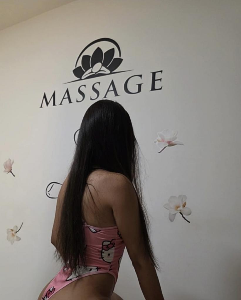 Chica busca chico en Barcelona: 