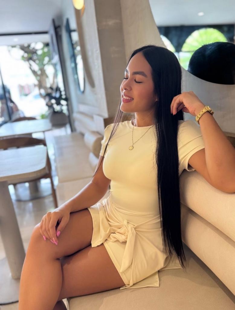 697249078: Chica busca chico en Badajoz