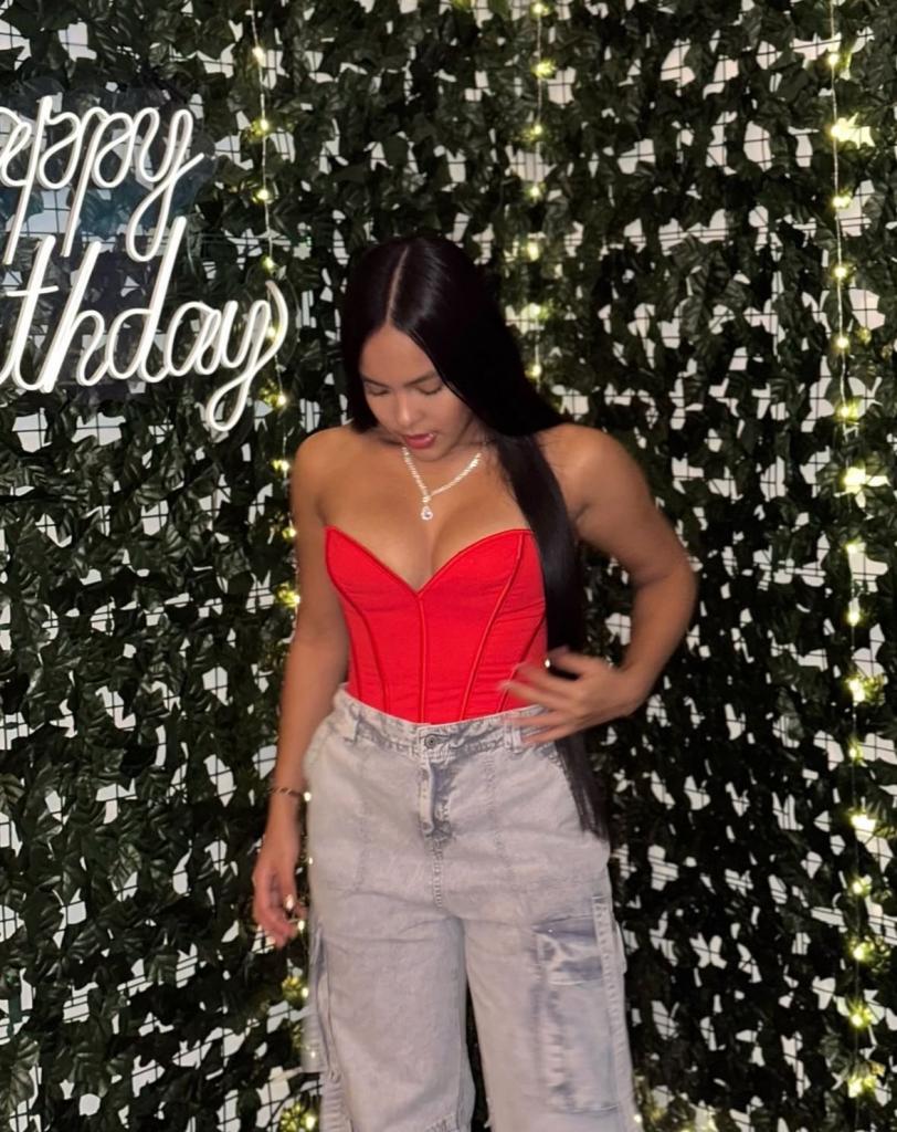 697249078: Chica busca chico en Badajoz