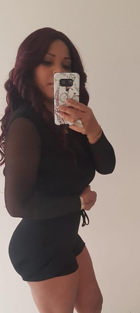 Chica busca chico en La Coruña: 