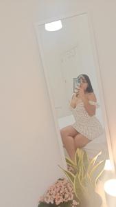 614965179: Chica busca chico en Madrid