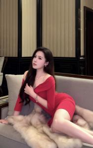 637781915: Chica busca chico en Barcelona