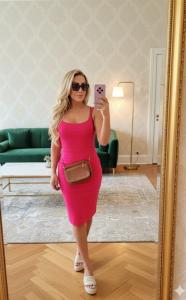 631251460: Chica busca chico en Valencia