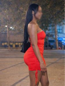 661128980: Chica busca chico en Madrid