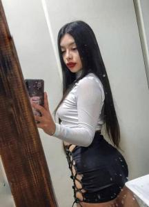 610671418: Chica busca chico en Madrid