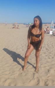 613523390: Chica busca chico en Granada