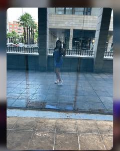 643158403: Chica busca chico en Zaragoza