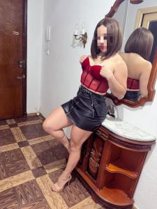 672533866: Chica busca chico en León