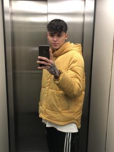 604854296: Chico busca chica en Madrid