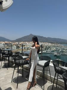 614669377: Chica busca chico en Málaga