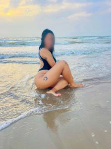 664351981: Chica busca chico en Murcia