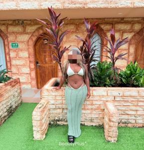 642667131: Chica busca chico en Almería