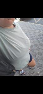 668597708: Chica busca chico en Sevilla