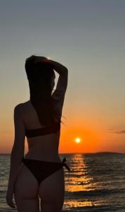 633764978: Chica busca chico en Tenerife