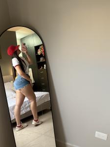 603965752: Chica busca chico en Asturias