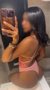 647274520: Chica busca chico en Mallorca