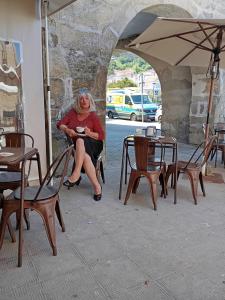 722330282: Chica busca chico en La Coruña