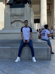 672204553: Chico busca chica en Granada