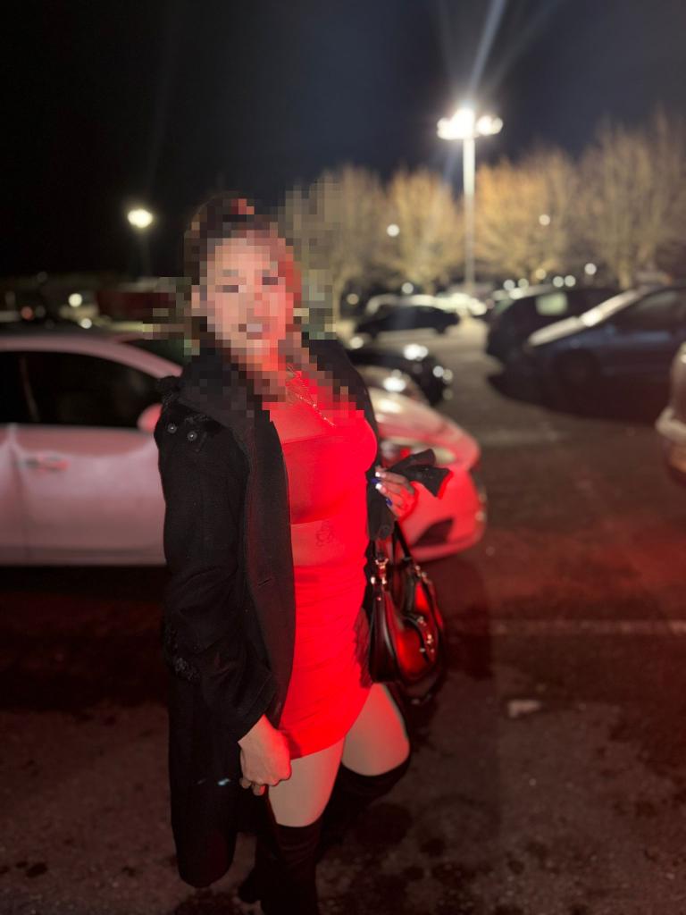 Chica busca chico en Cantabria: 