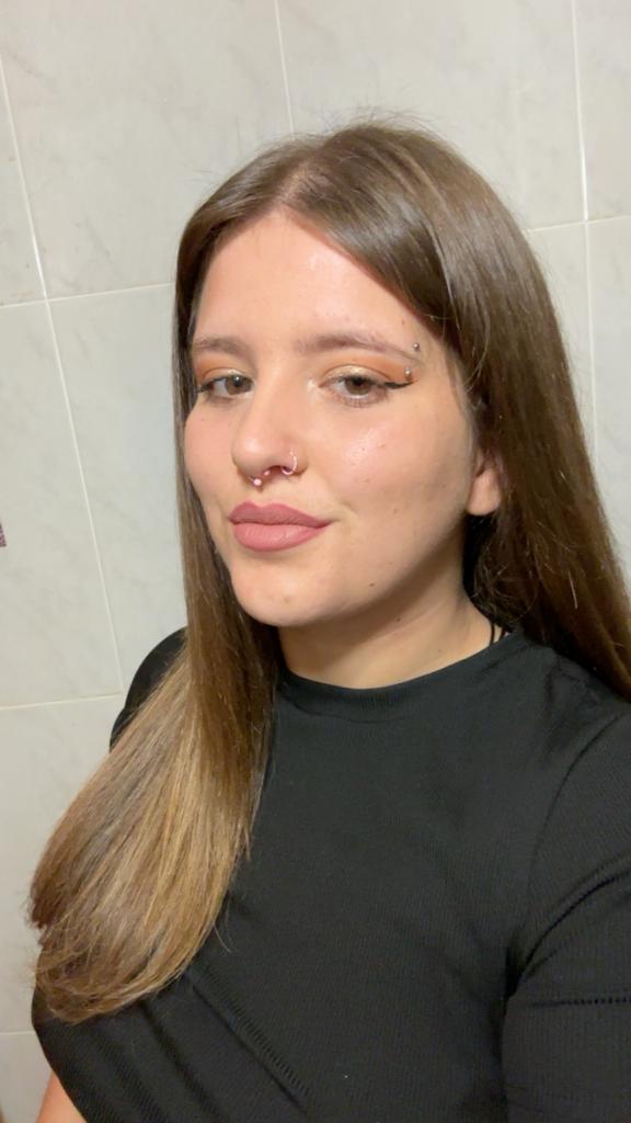 654955889: Chica busca chico en Málaga