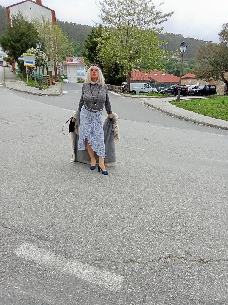 722330282: Chica busca chico en La Coruña