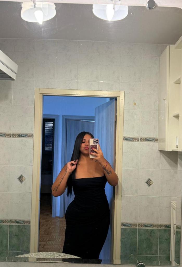 Chica busca chico en Ibiza: 