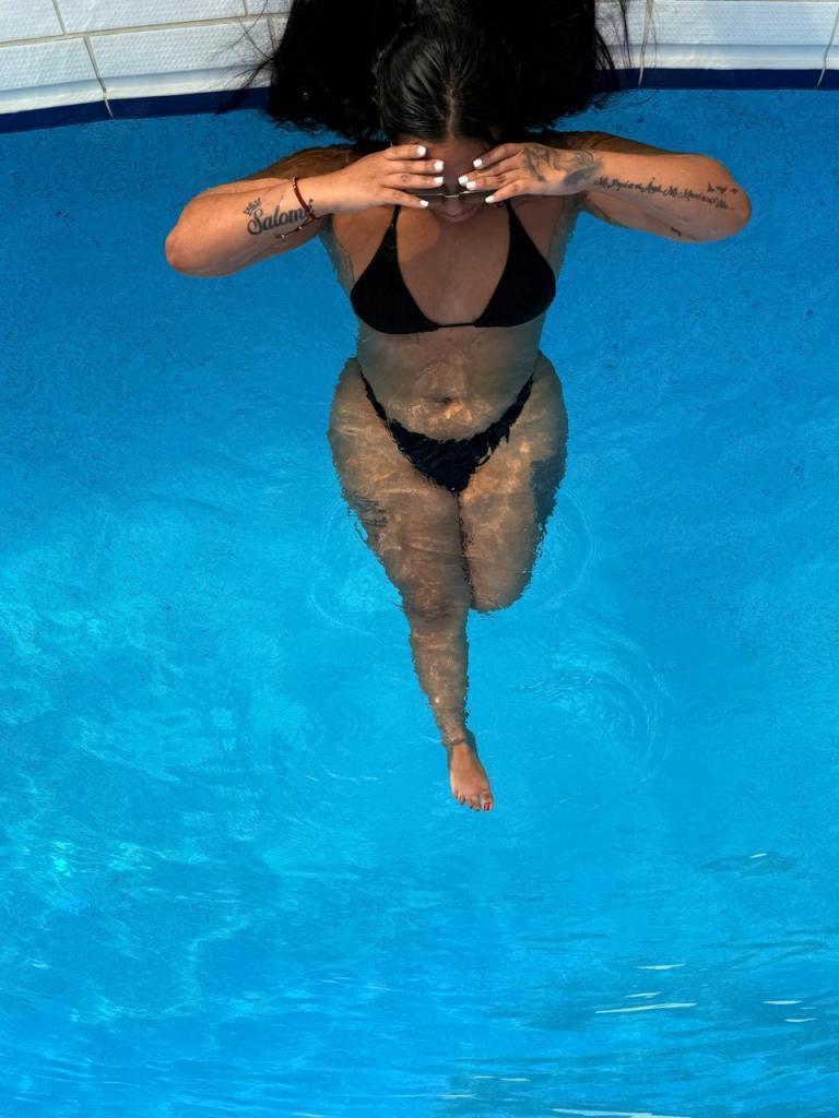 Chica busca chico en Ibiza: 