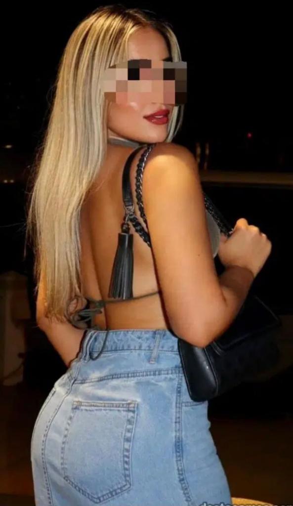 Chica busca chico en La Coruña: 