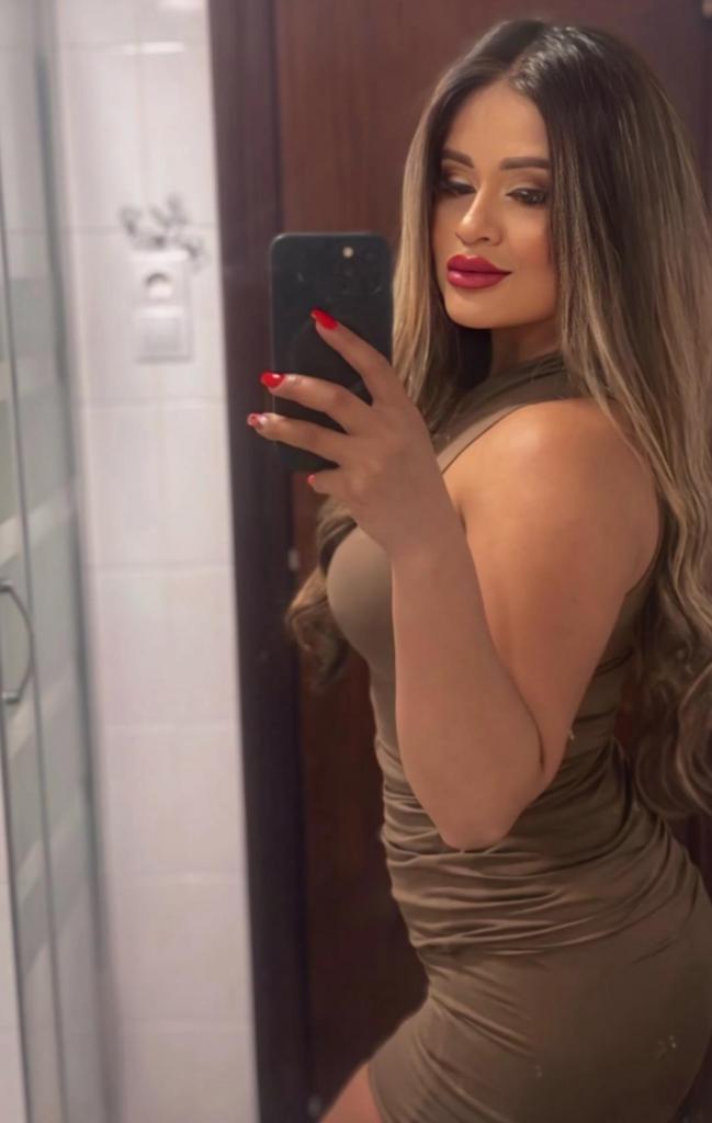 683655270: Chica busca chico en La Rioja