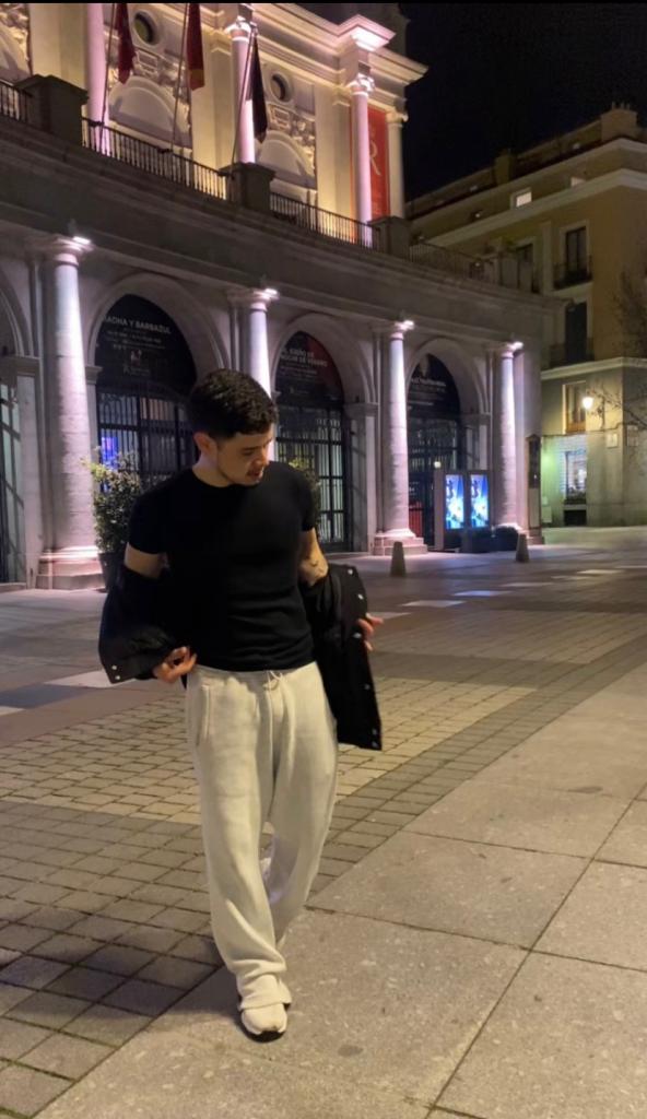 642357466: Chico busca chica en Madrid