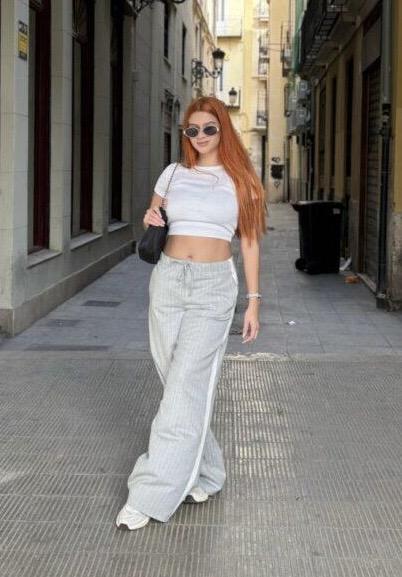 631384769: Chica busca chico en Tarragona