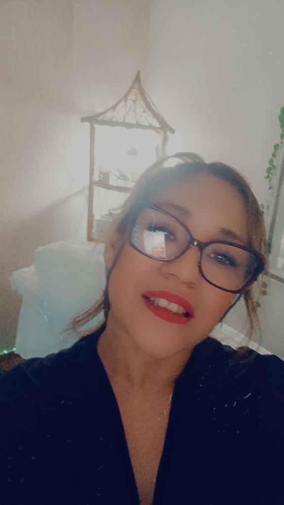 633630213: Chica busca chico en Granada