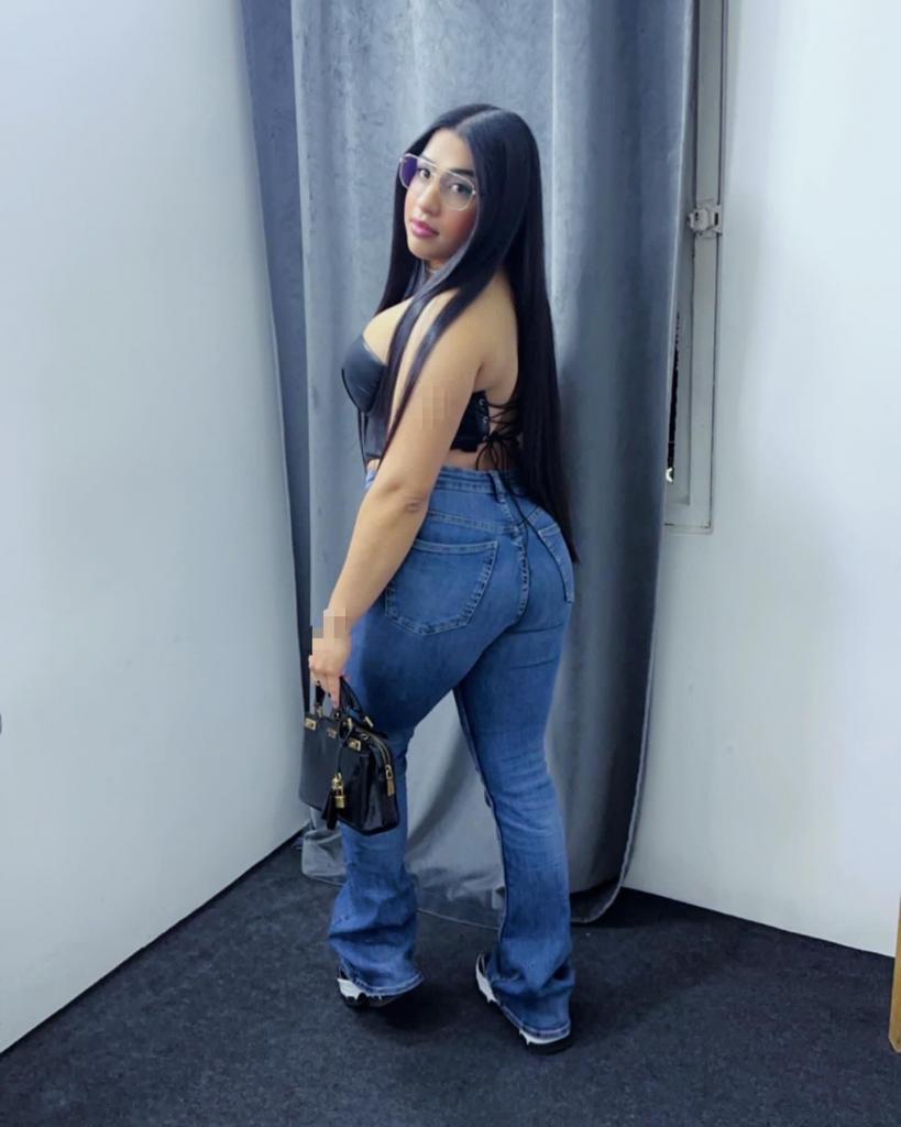 Chica busca chico en Almería: 