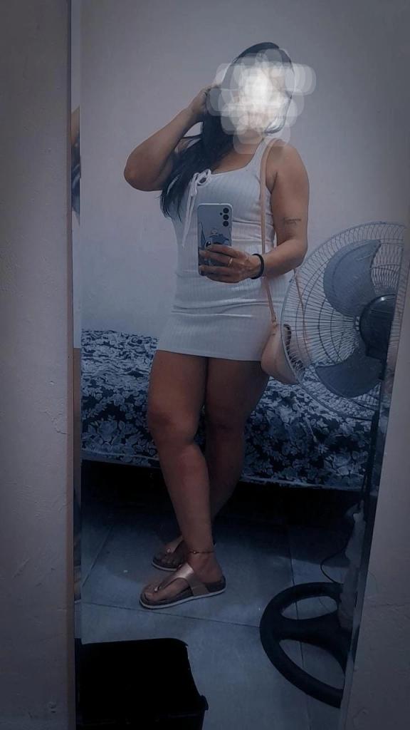 Chica busca chico en Almería: 