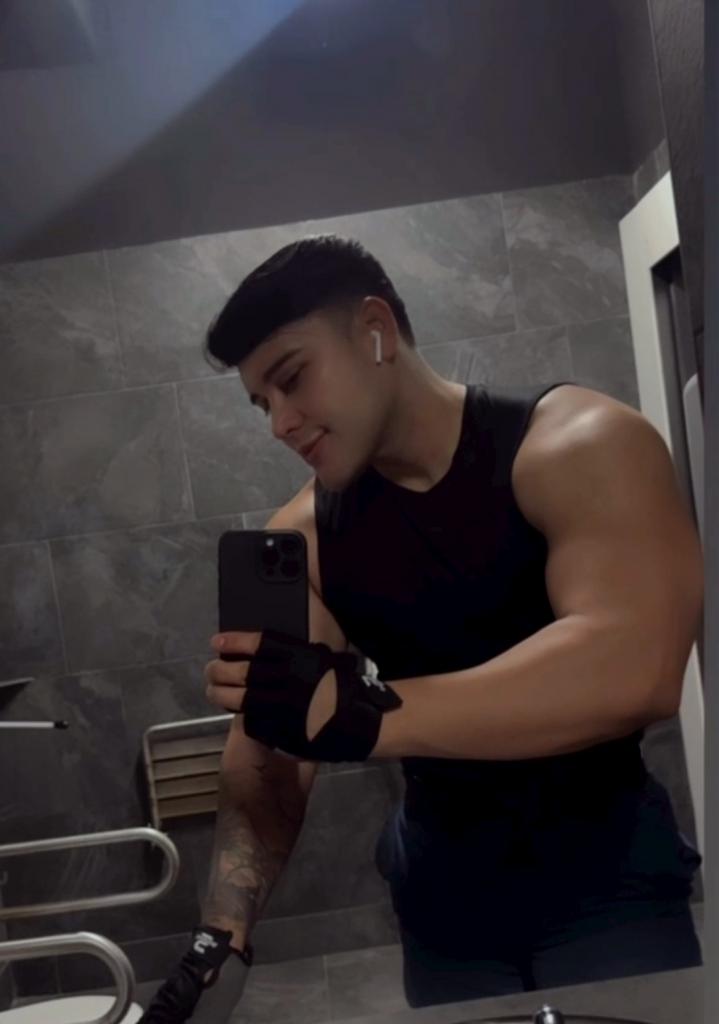 Chico busca chica en Murcia: 