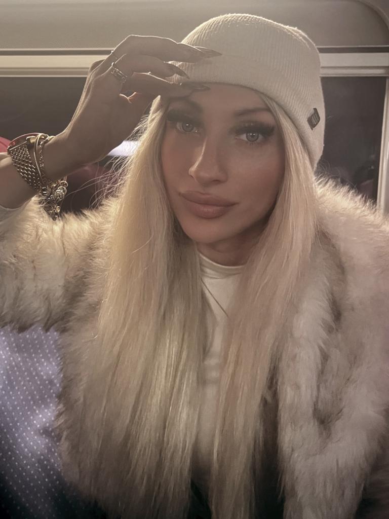 610196647: Travesti en Madrid