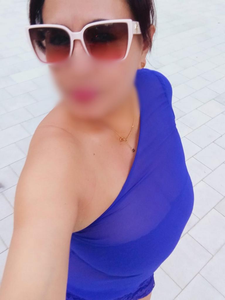 651626788: Chica busca chico en Barcelona