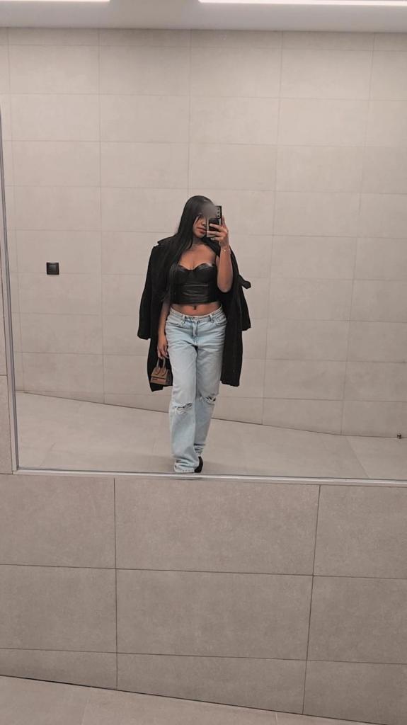 Chica busca chico en Sevilla: 