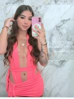 647315397: Chica busca chico en Madrid