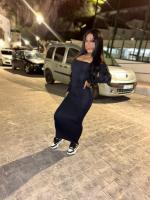 663456186: Chica busca chico en Málaga