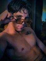 667468615: Chico busca chica en Madrid